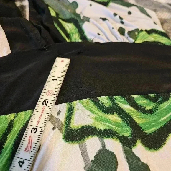 Exess silky halter top size medium white and black dress with green floral - Picture 4 of 9